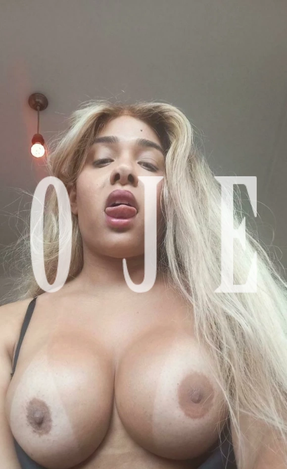 P&acirc;mela, 911070367