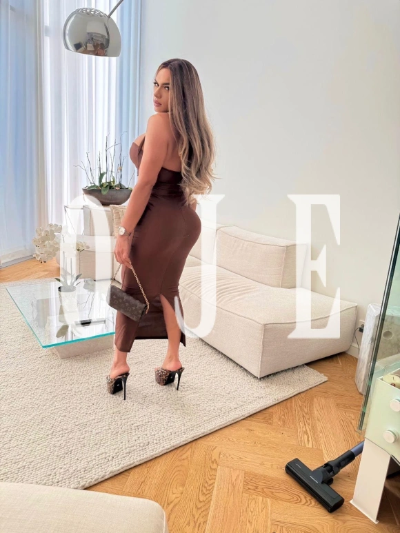 Larissinha, 913373201