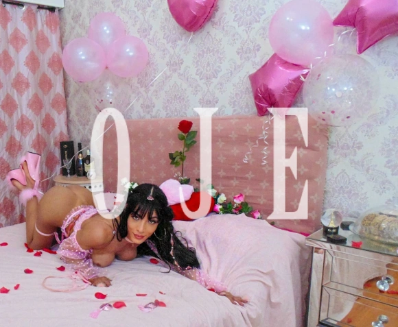 Anielly,  seja totalmente bem vindo ao meu perfil