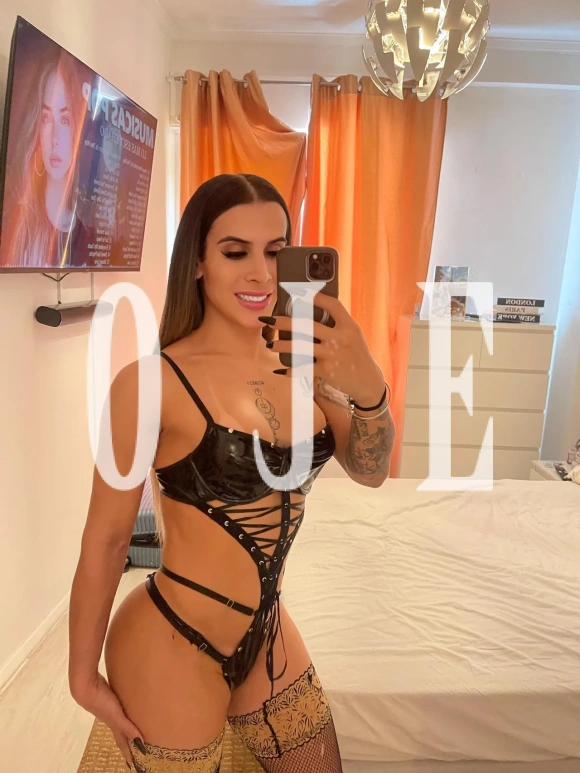 Fetichismo, Namoradinha, Massagem erótica, BDSM: travesti em Oeiras