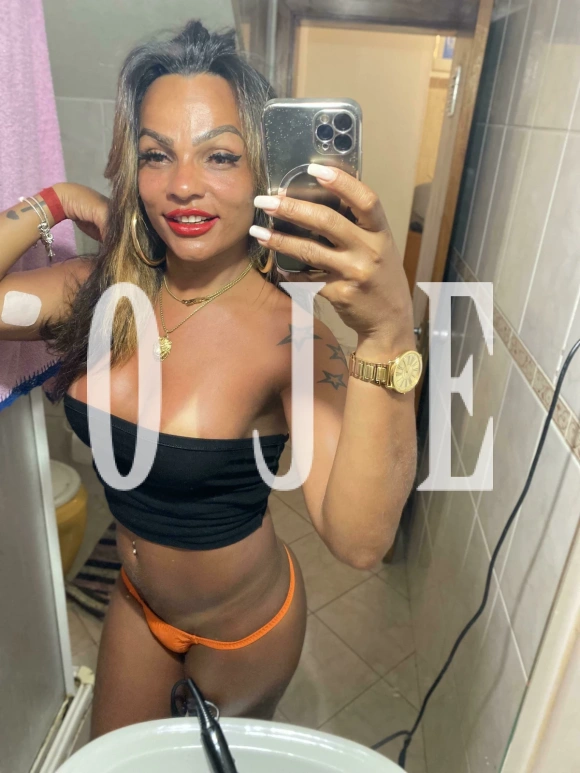 Travestis, Fetichismo, Atenção à casais, Namoradinha