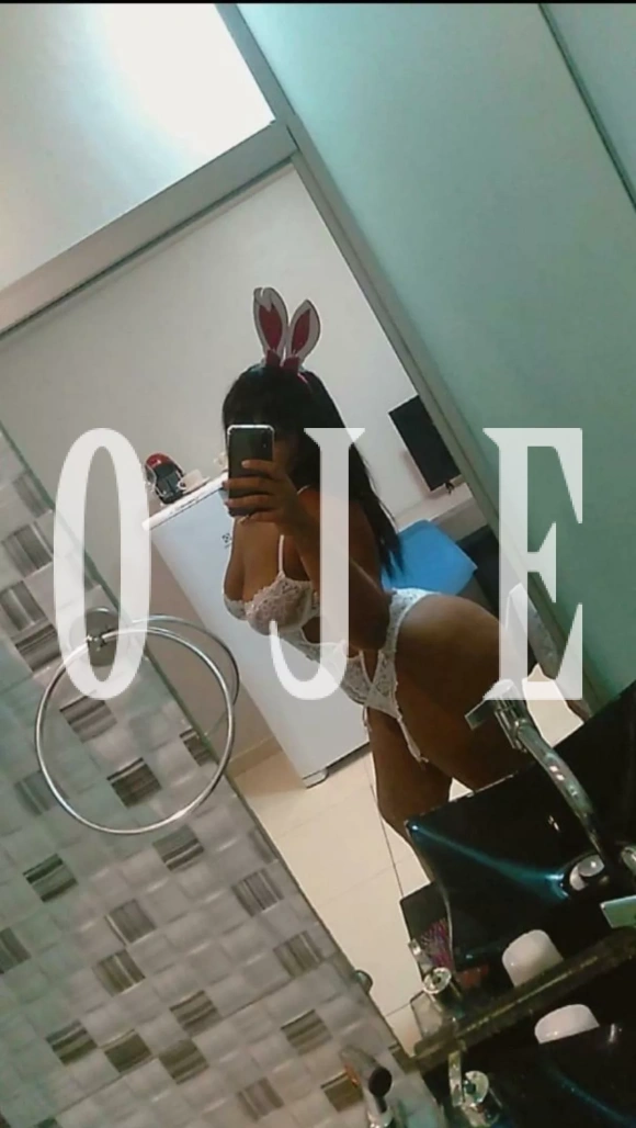 Acompanhantes, Atenção à casais, 