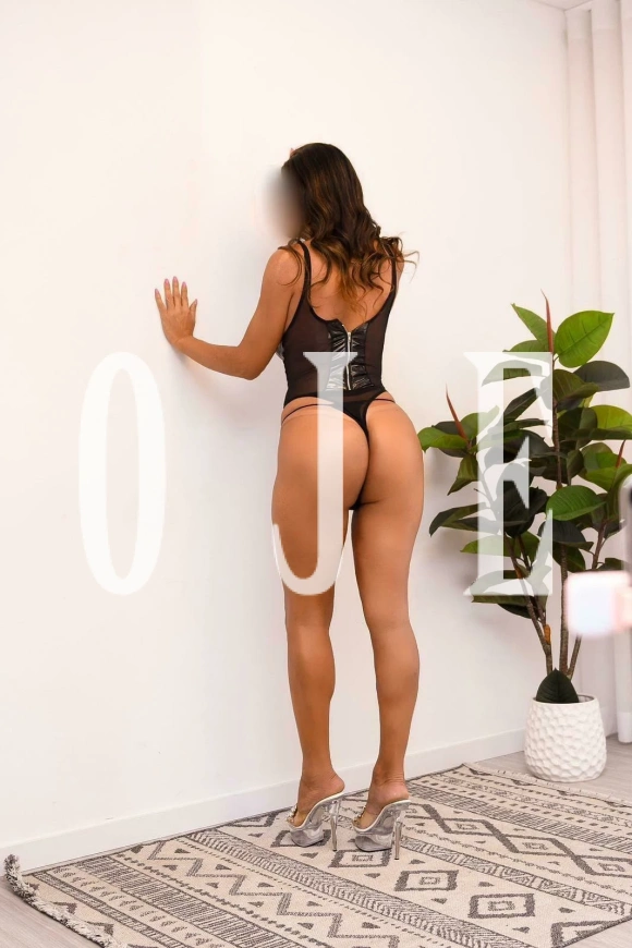 Eduarda, travesti em Lagos