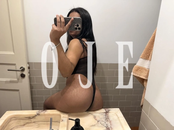 Fetichismo, Namoradinha, Despedida de solteiro, Sexcam: travesti em Évora