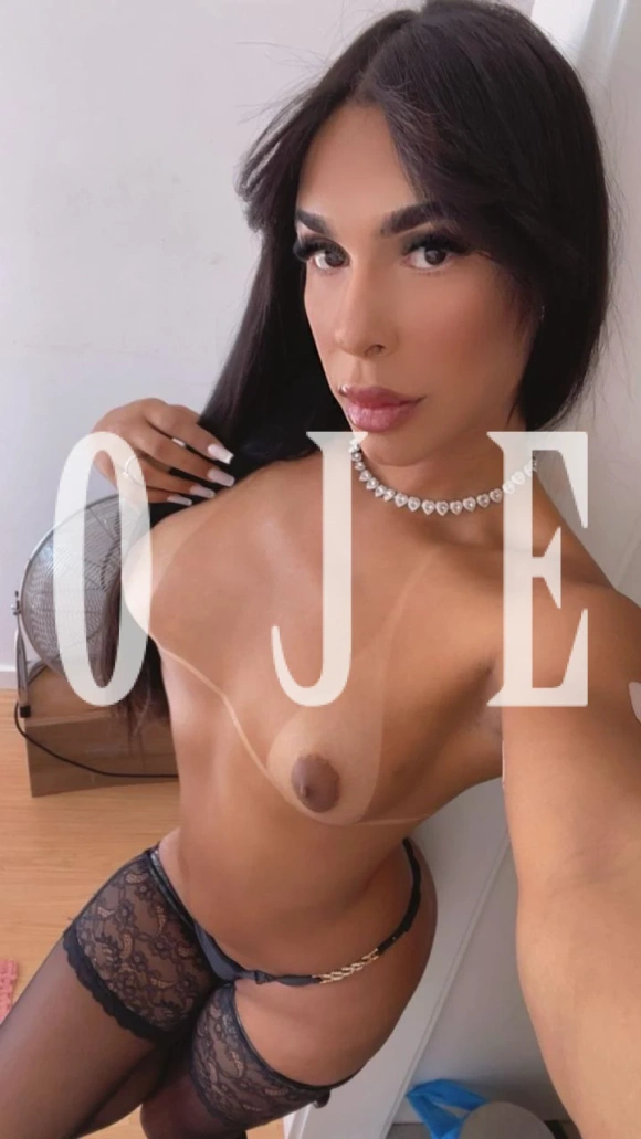 Namoradinha, Massagem erótica, Despedida de solteiro, Stripers: travesti em Évora