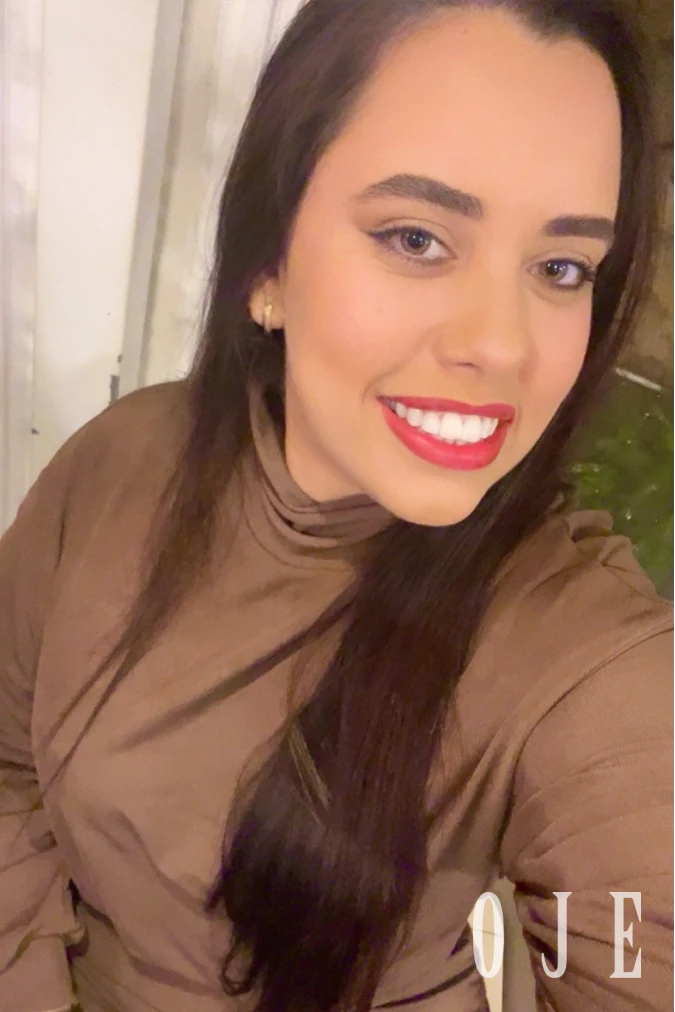 stories-slider-content