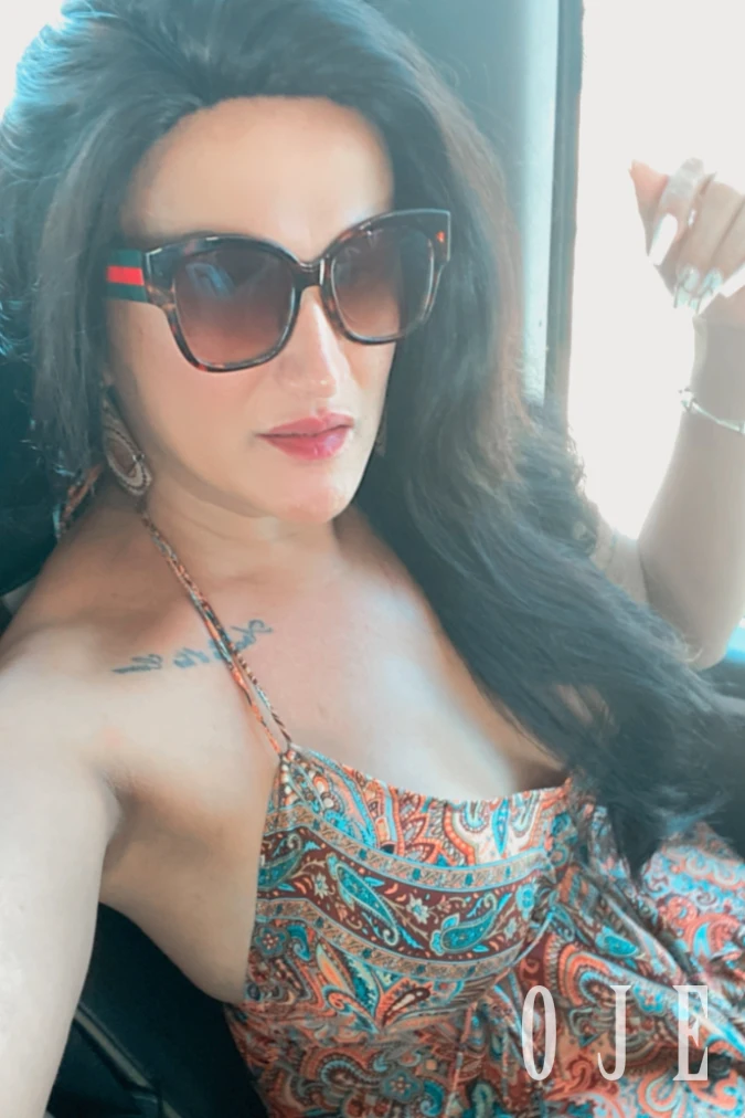 stories-slider-content