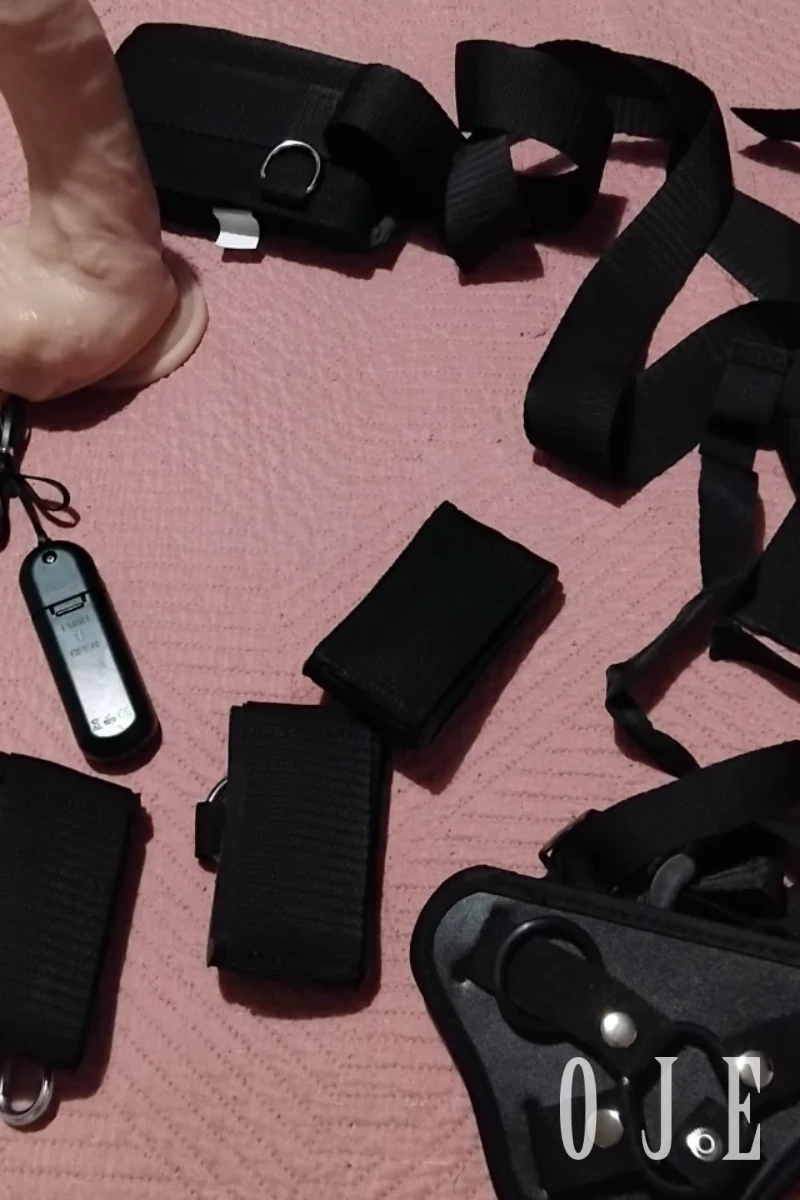 stories-slider-content