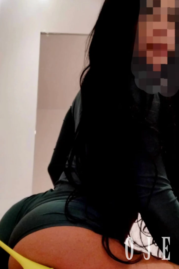 stories-slider-content