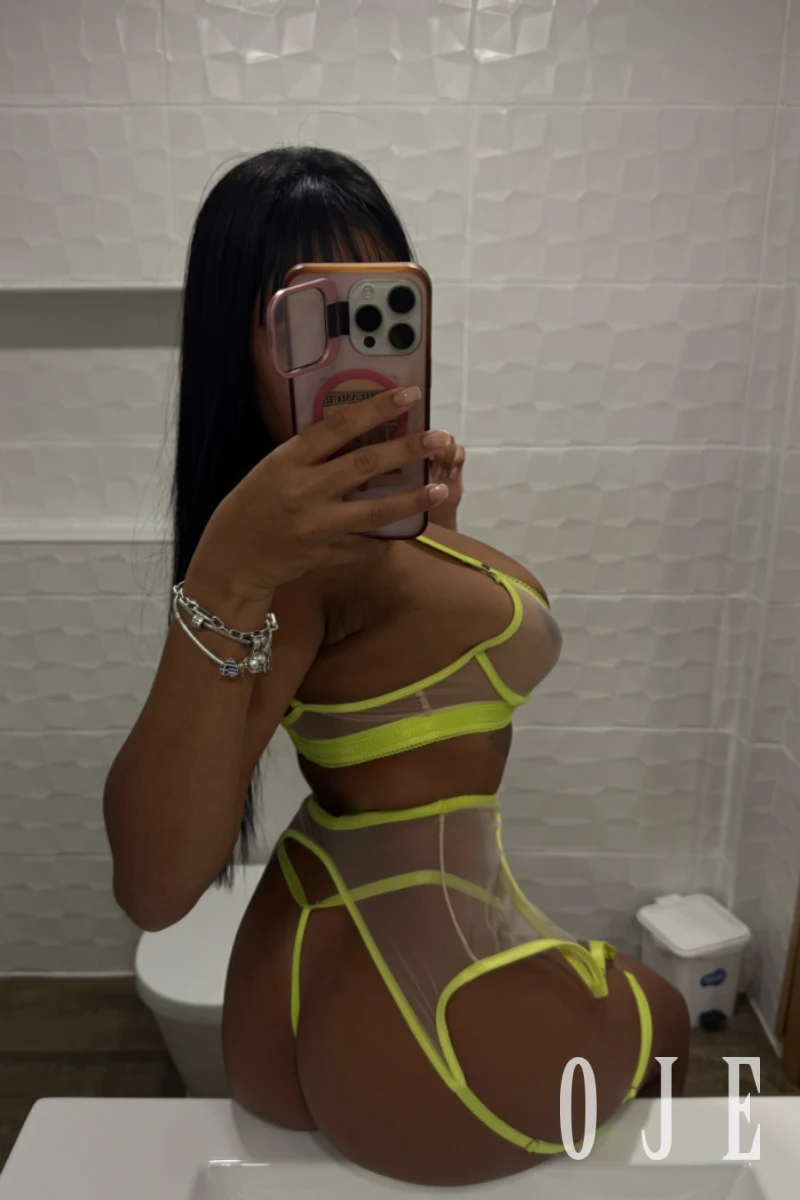 stories-slider-content