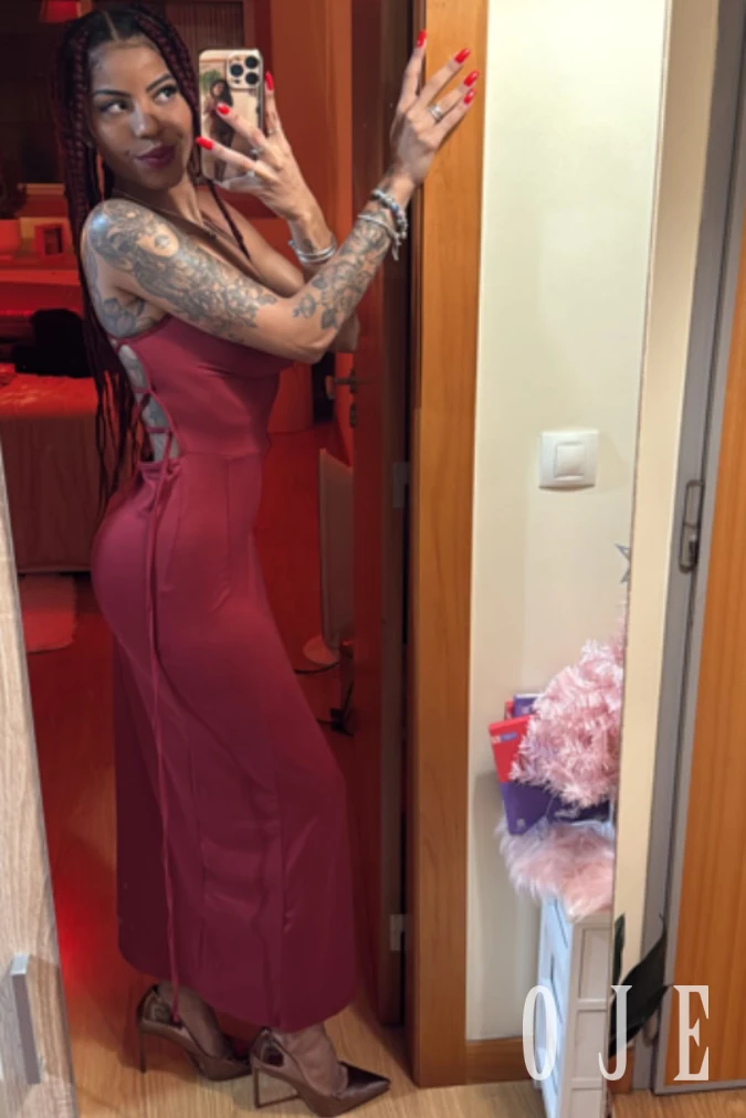 stories-slider-content