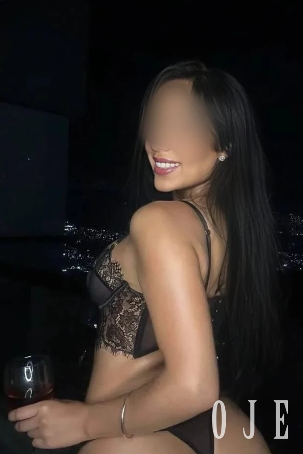 stories-slider-content