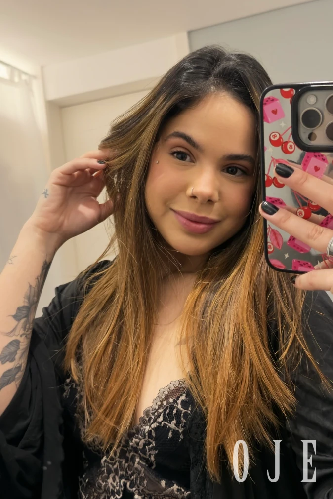 stories-slider-content