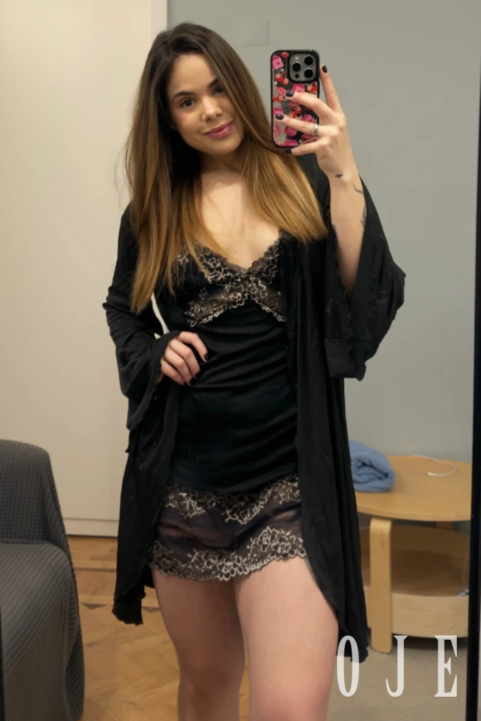 stories-slider-content