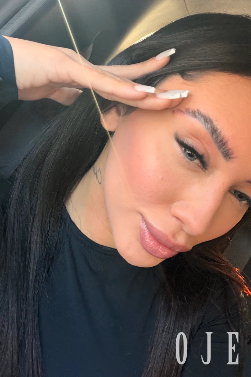 stories-slider-content