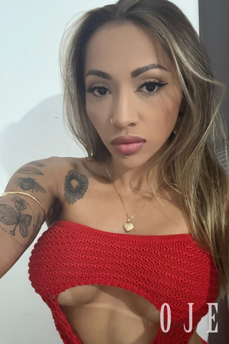 stories-slider-content