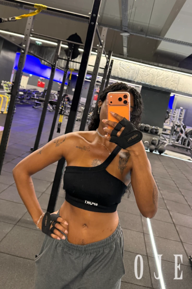 stories-slider-content