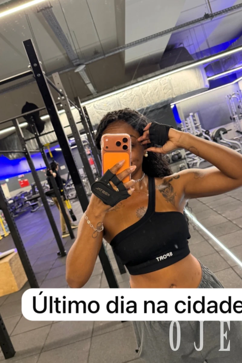 stories-slider-content