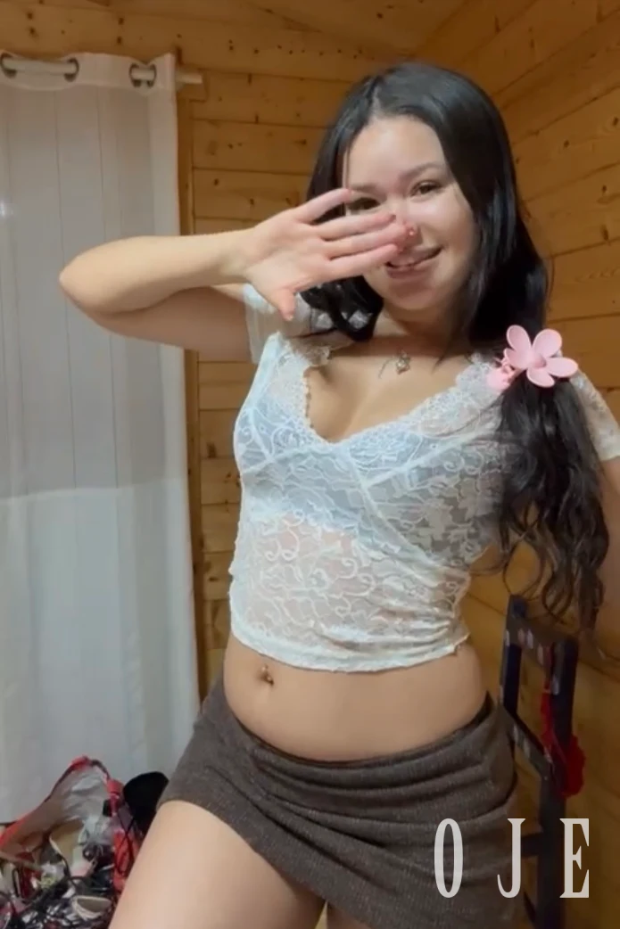 stories-slider-content