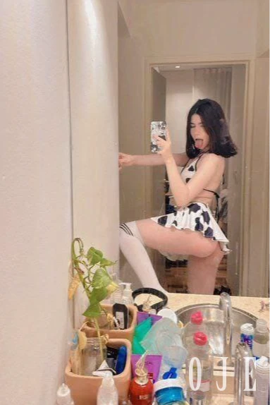 stories-slider-content