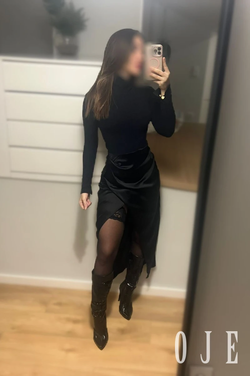 stories-slider-content