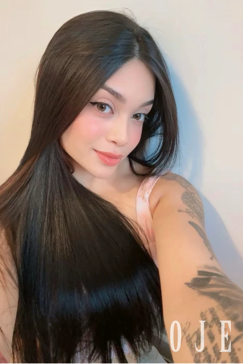 stories-slider-content