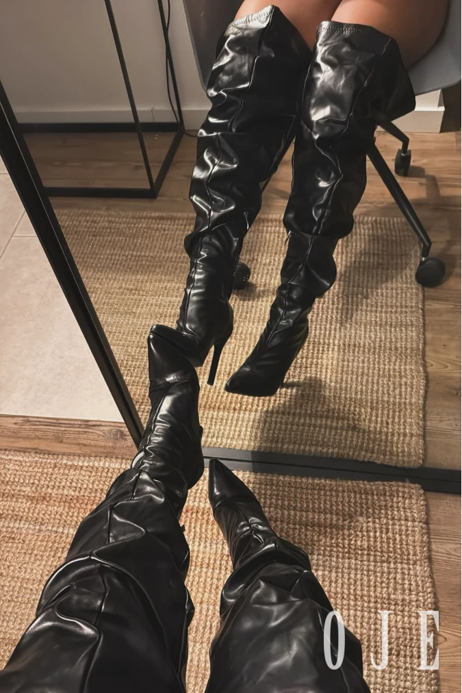 stories-slider-content