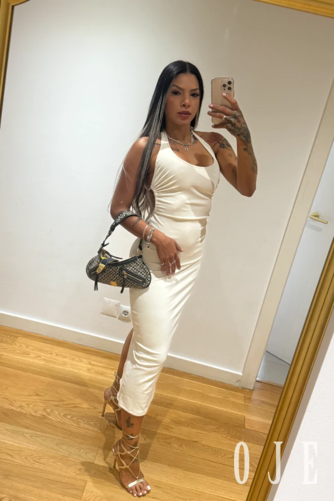 stories-slider-content