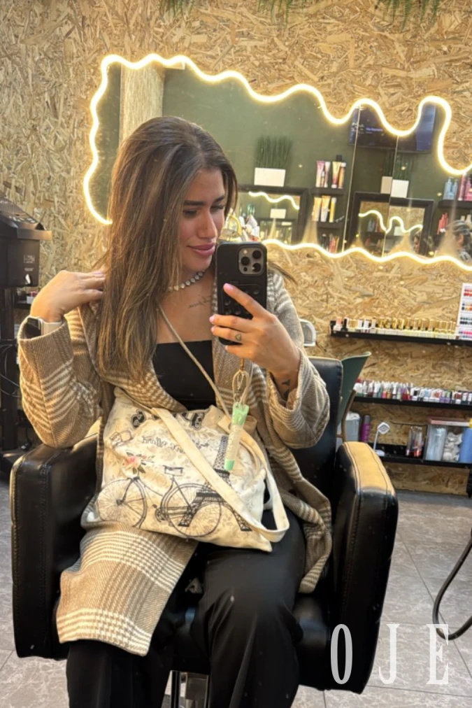 stories-slider-content