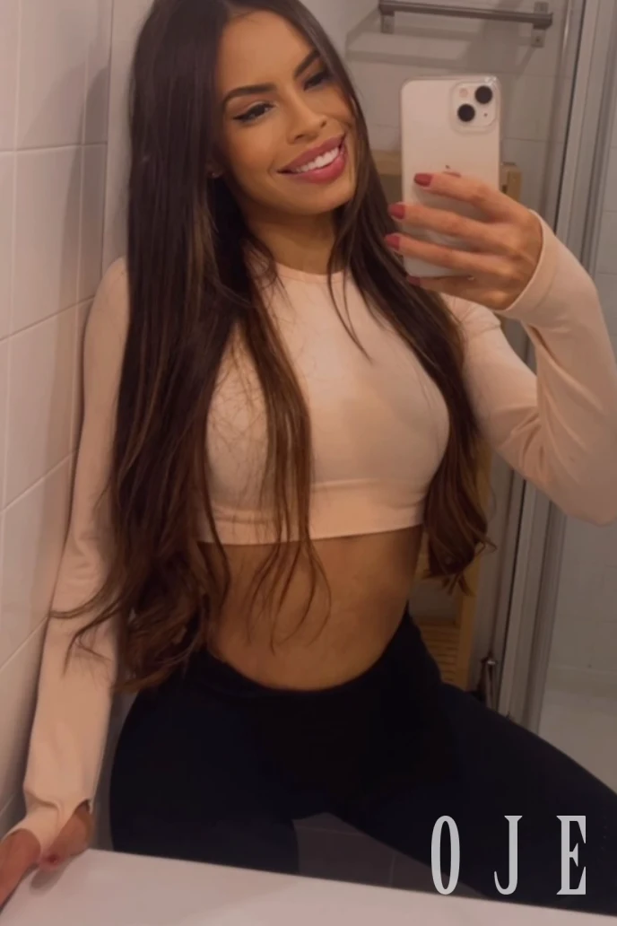 stories-slider-content