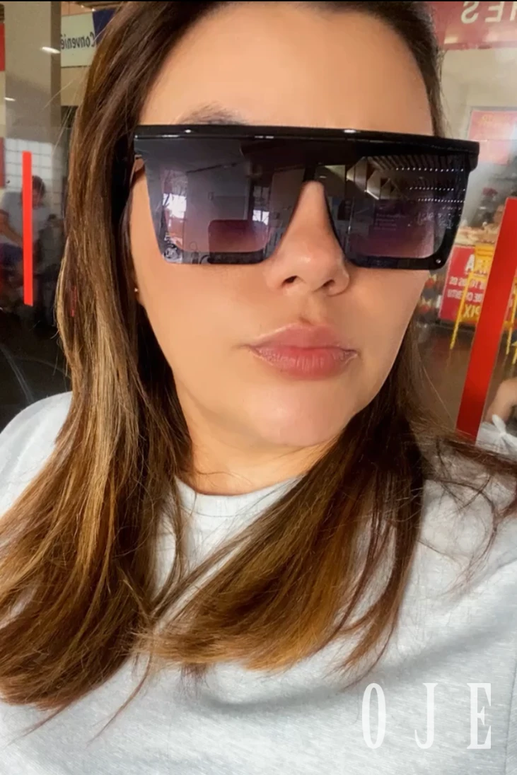 stories-slider-content