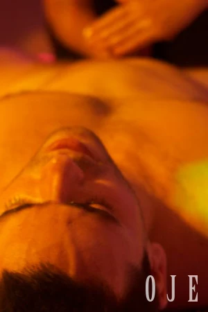 stories-slider-content