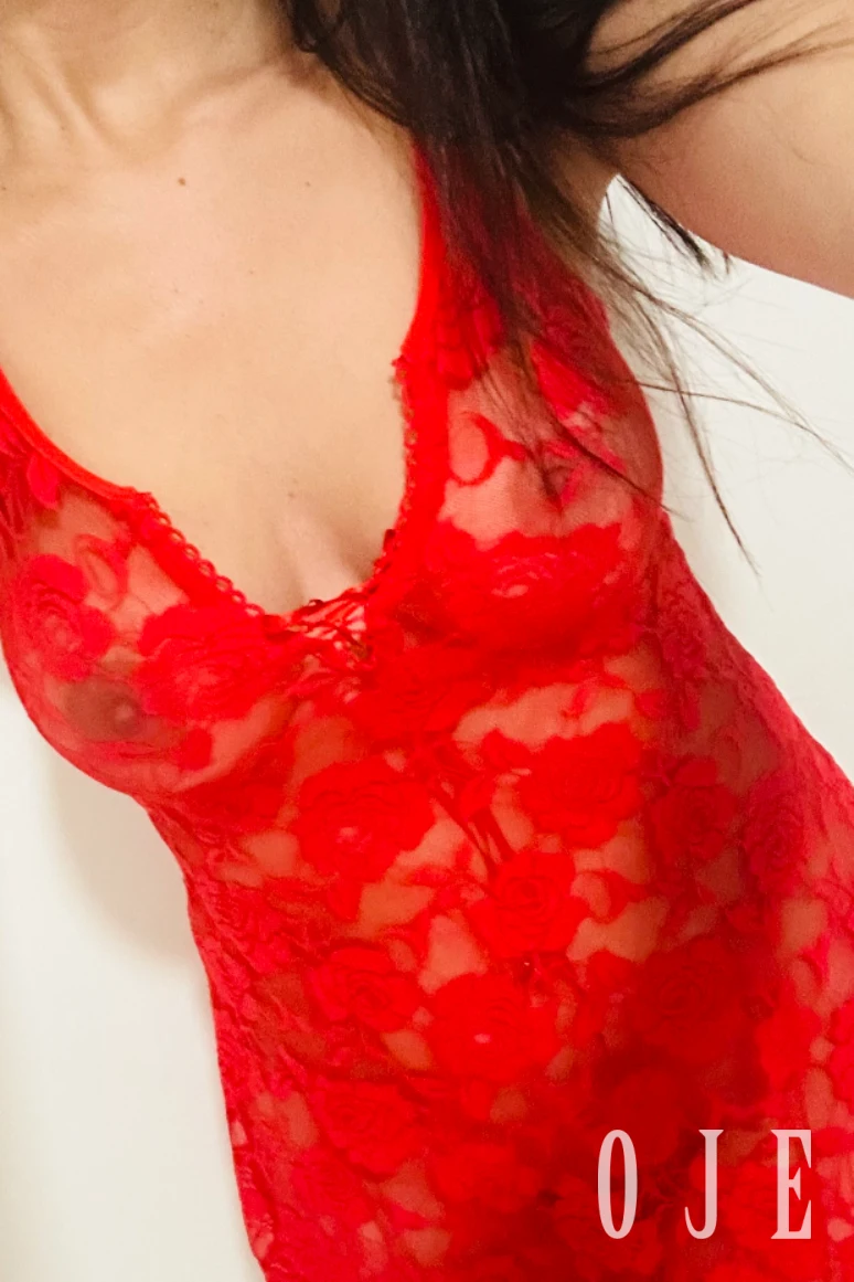 stories-slider-content