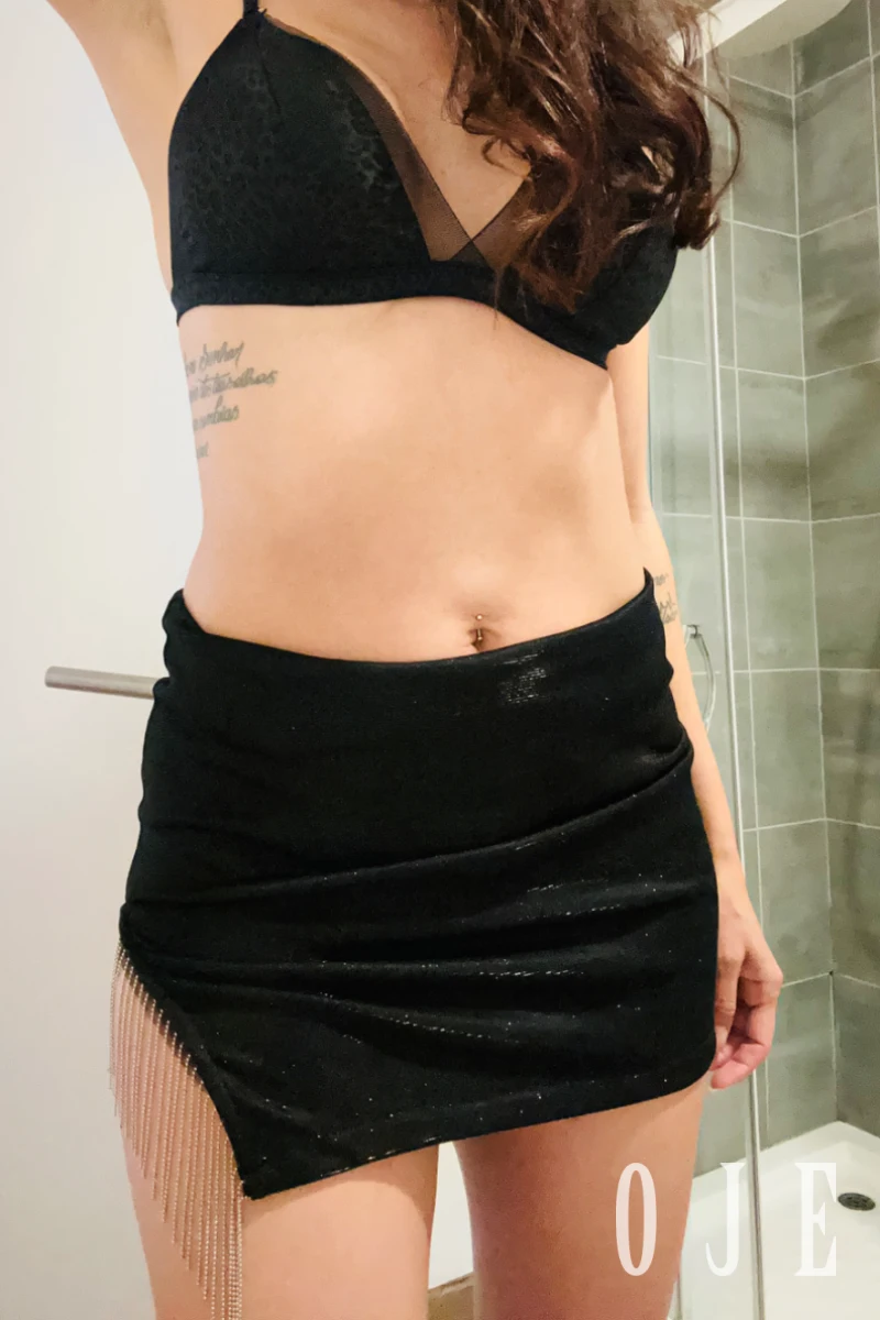 stories-slider-content