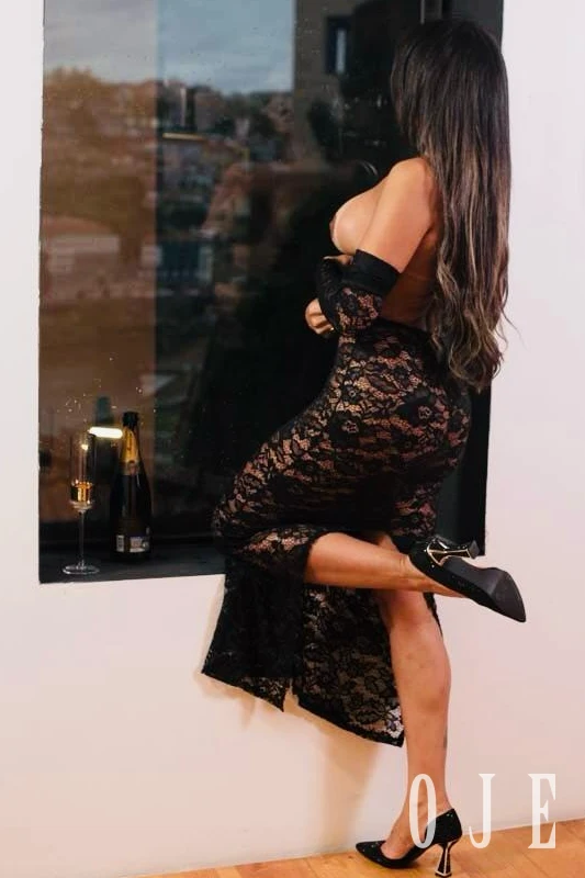 stories-slider-content