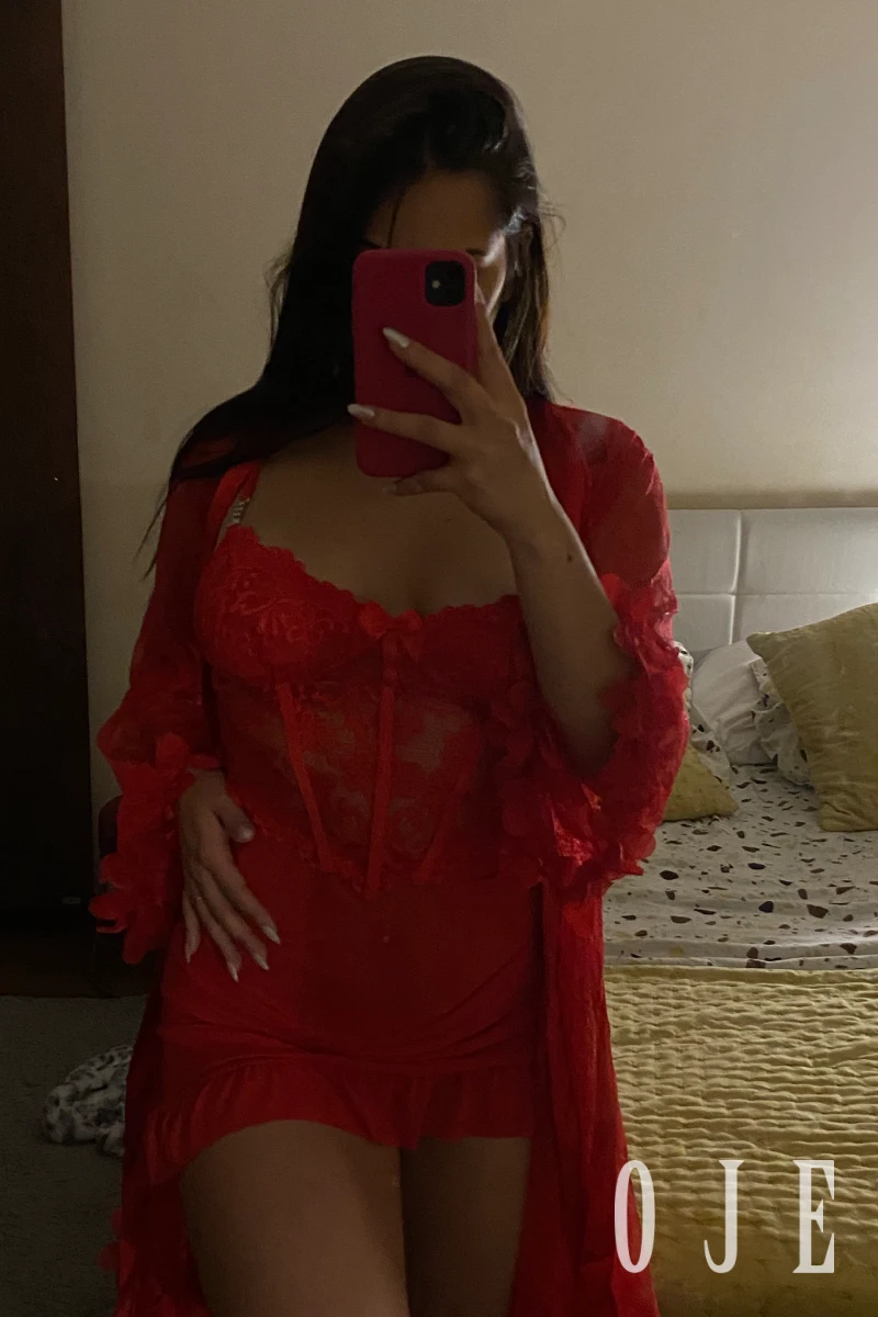 stories-slider-content