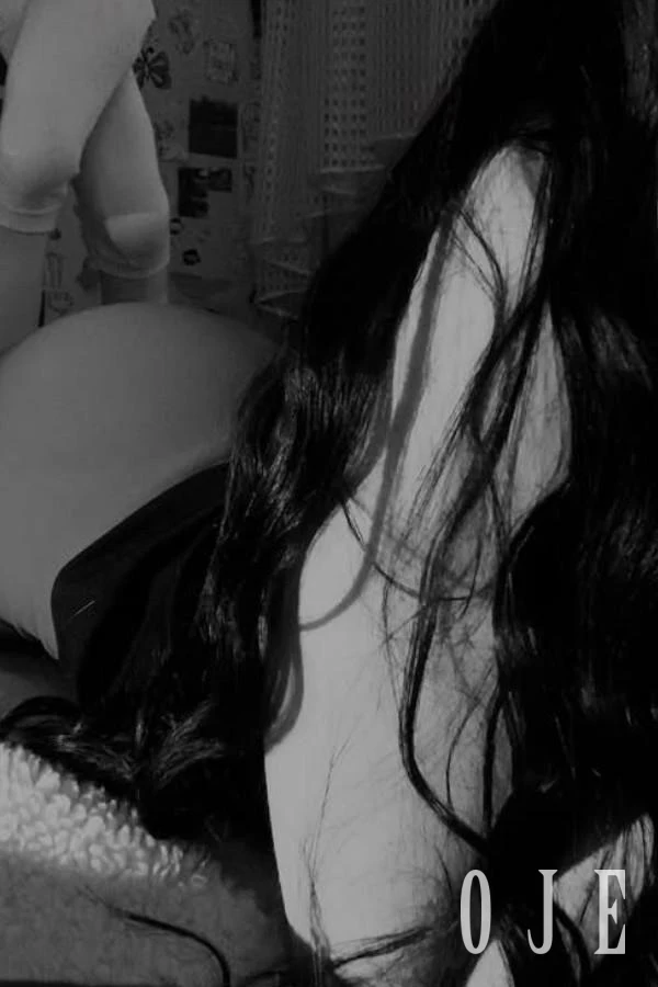 stories-slider-content