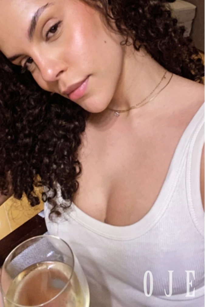 stories-slider-content