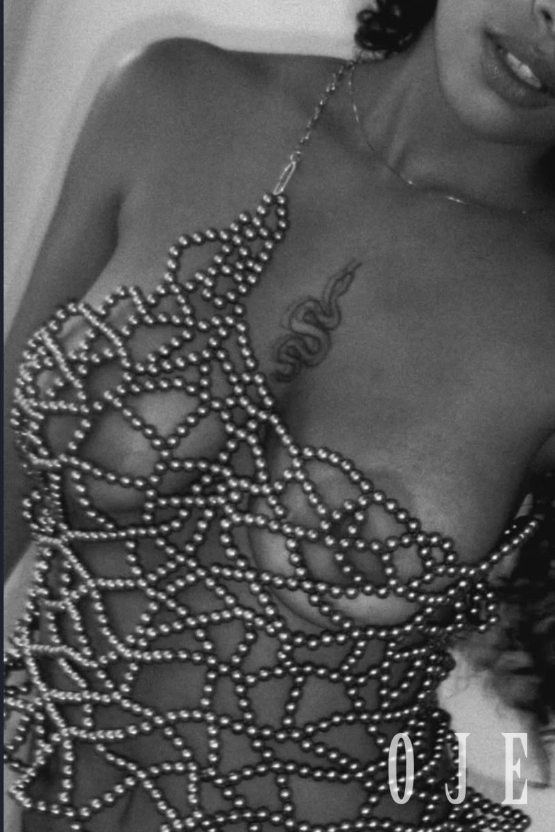 stories-slider-content