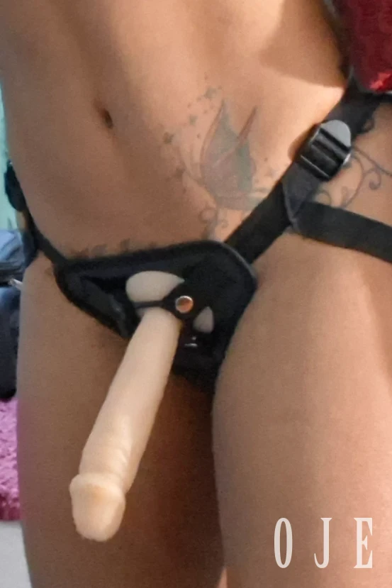 stories-slider-content