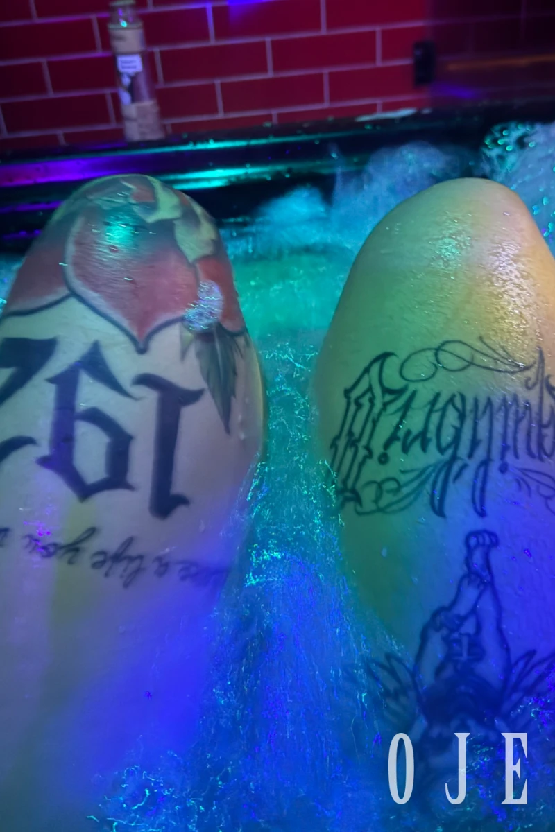 stories-slider-content