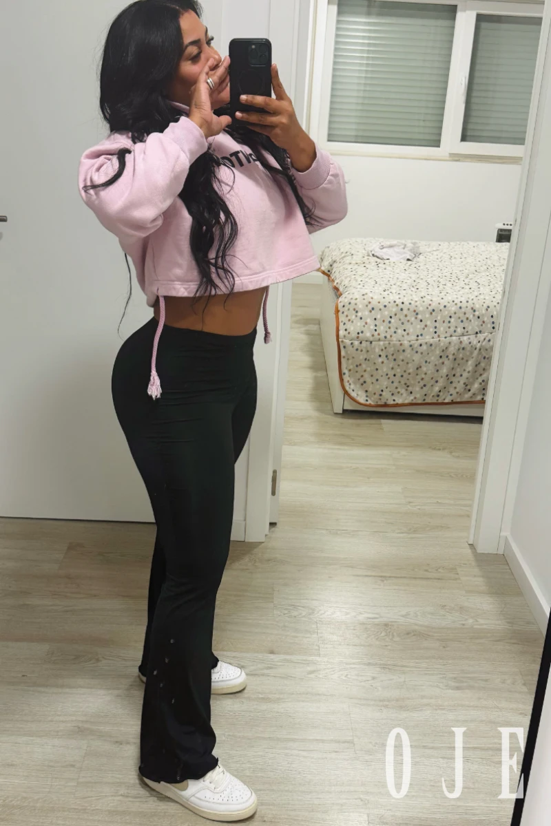 stories-slider-content