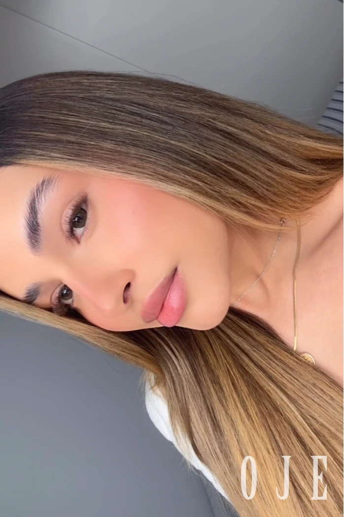 stories-slider-content