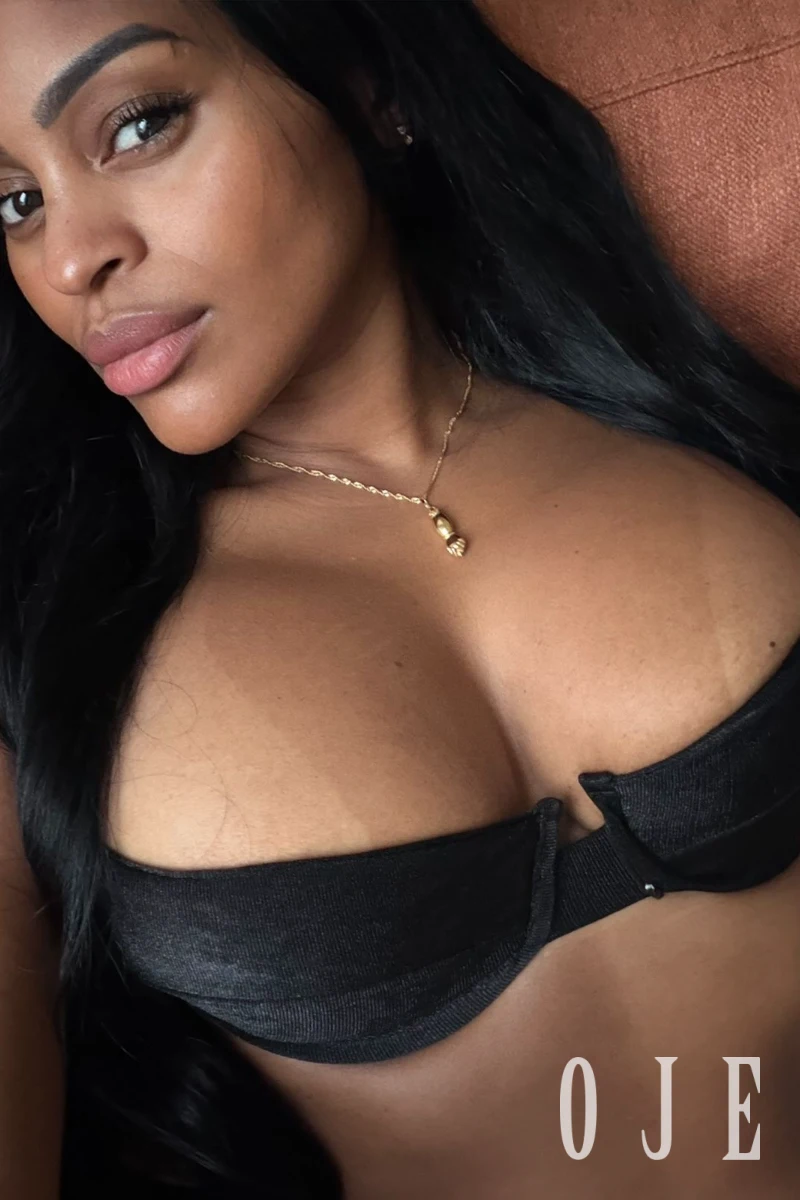 stories-slider-content