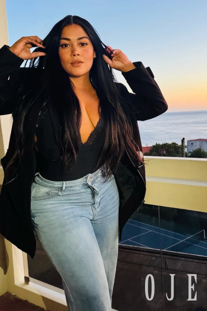 stories-slider-content