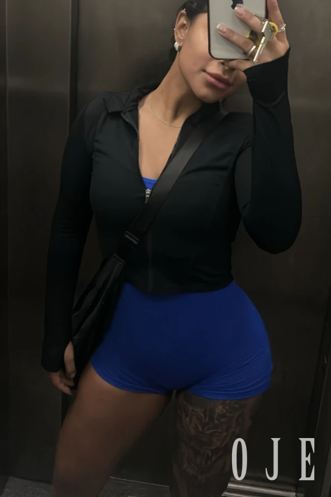 stories-slider-content