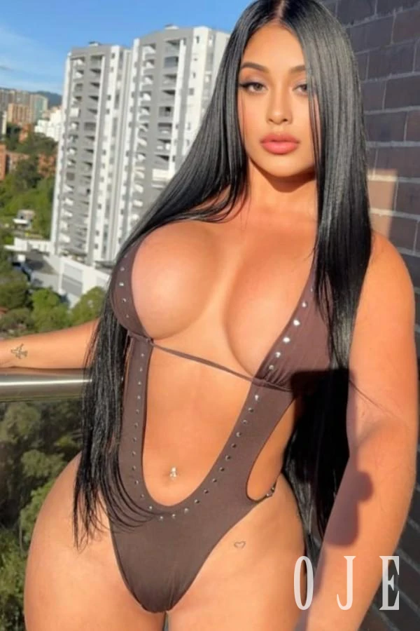 stories-slider-content