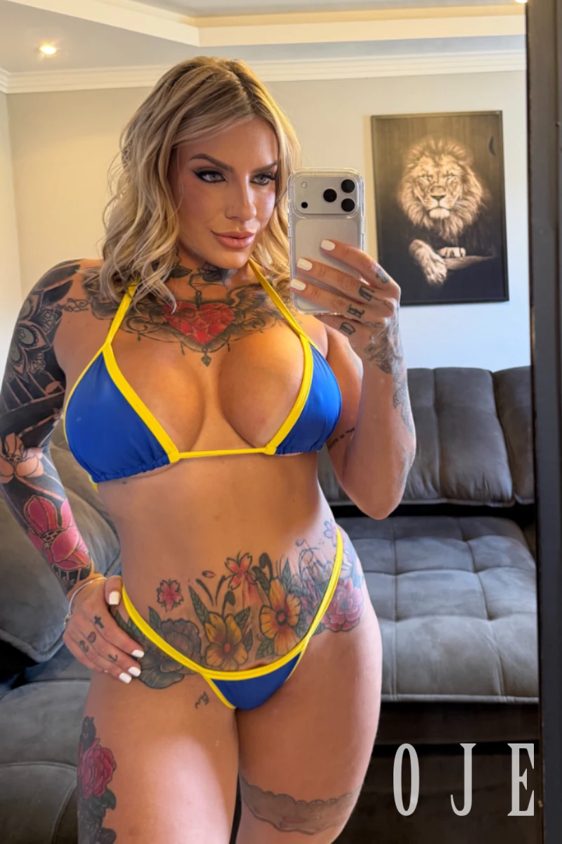 stories-slider-content