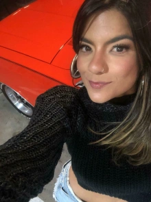 Procura discrição? Dianna é a sua escort de confiança