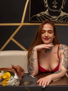 esmeralda, acompanhante em Porto 938973284